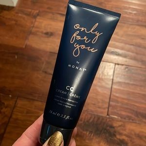 Monat CC Cream